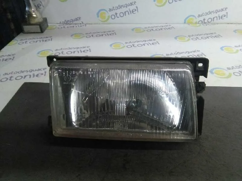 Faro Derecho para Volkswagen Polo (801/803)