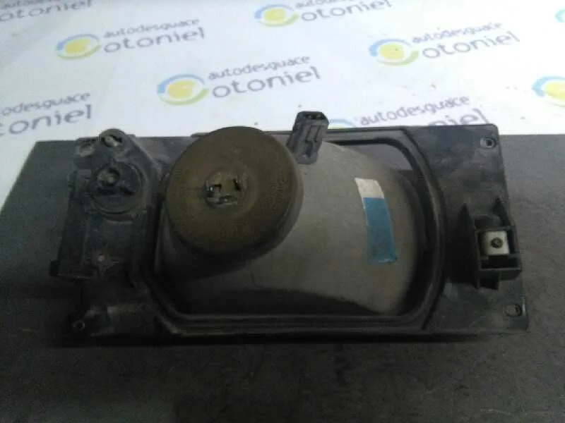 Faro Derecho para Volkswagen Polo (801/803)