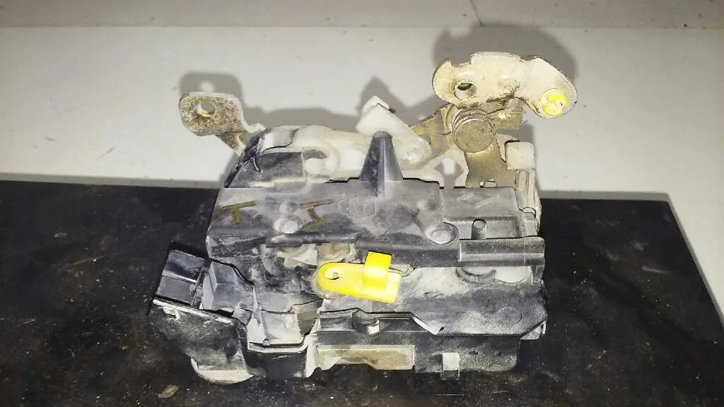 Cerradura Puerta Trasera Izquierda para Renault Clio I Fase I+Ii (B/C57)