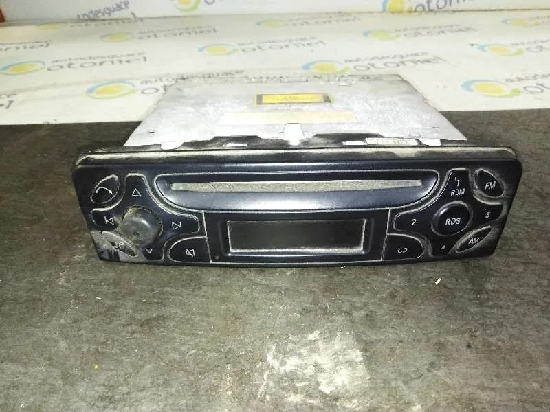 Sistema Audio / Radio Cd para Mercedes-Benz Clase C (W203) Berlina
