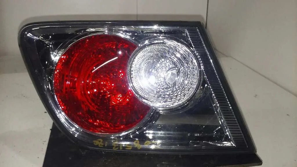 Piloto Trasero Izquierdo Interior para Mazda 6 Berlina (Gg)
