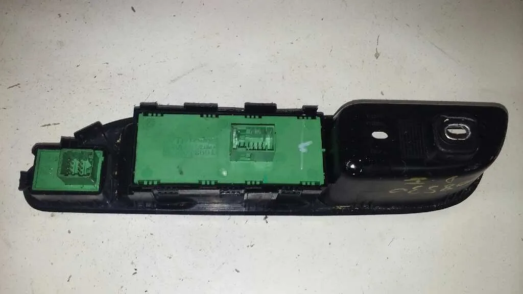 Mando Elevalunas Delantero Izquierdo para Fiat Tipo