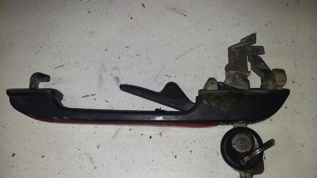 Maneta Exterior Delantera Derecha para Volkswagen Polo (801/803)