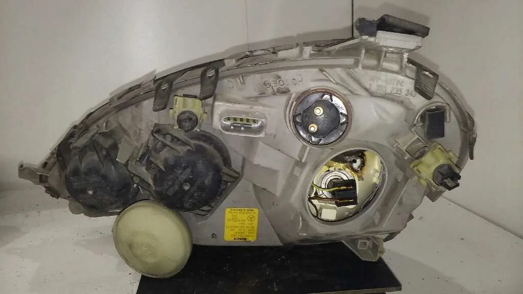 Faro Derecho para Mercedes-Benz Clase A (W168)
