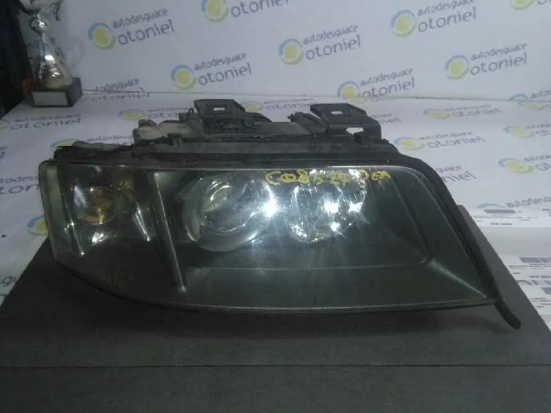 Faro Derecho para Audi Allroad Quattro (4B5)