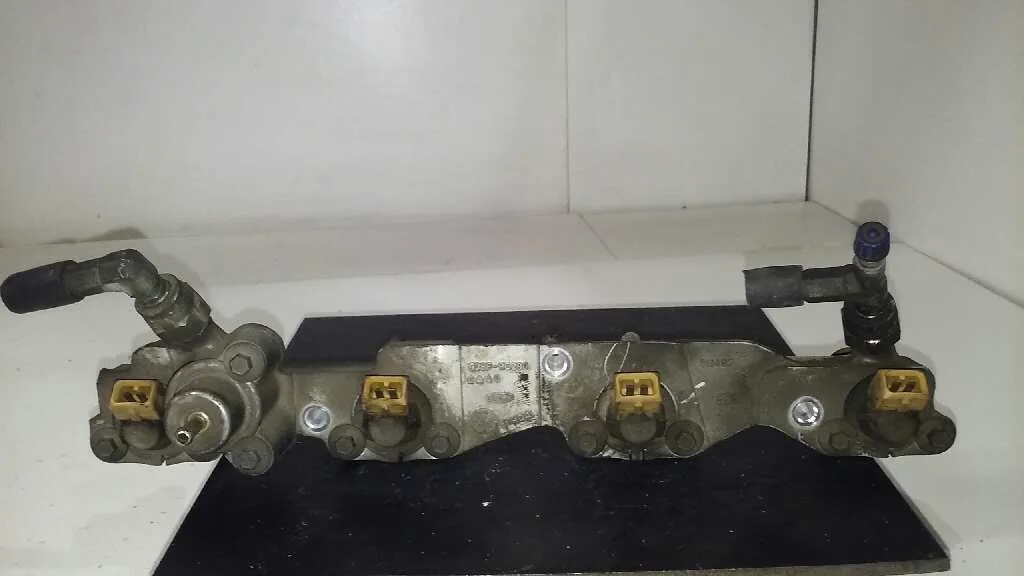 Rampa Inyectora para Ford Mondeo Berlina/Familiar (Fd)