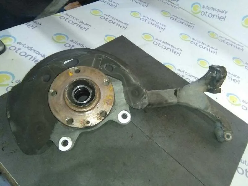 Mangueta Delantera Izquierda para Audi A8 (4E2)