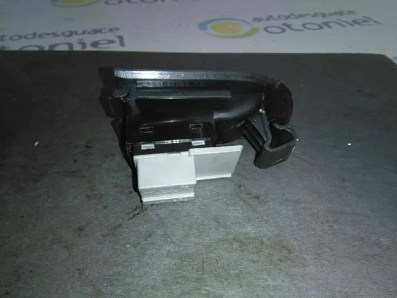 Mando Elevalunas Trasero Izquierdo para Audi Allroad Quattro (4B5)