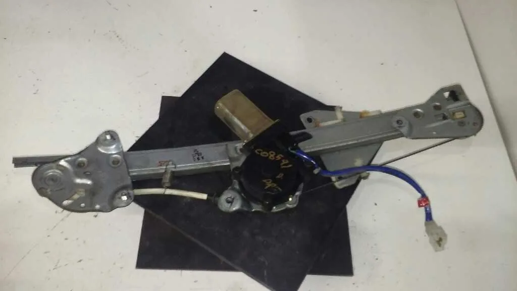 Elevalunas Delantero Derecho para Mazda 626 Berlina (Ge)