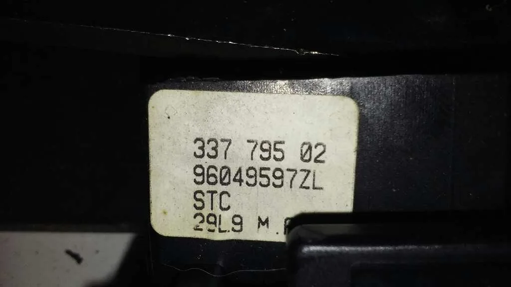 Mando Limpia para Peugeot 206 Berlina