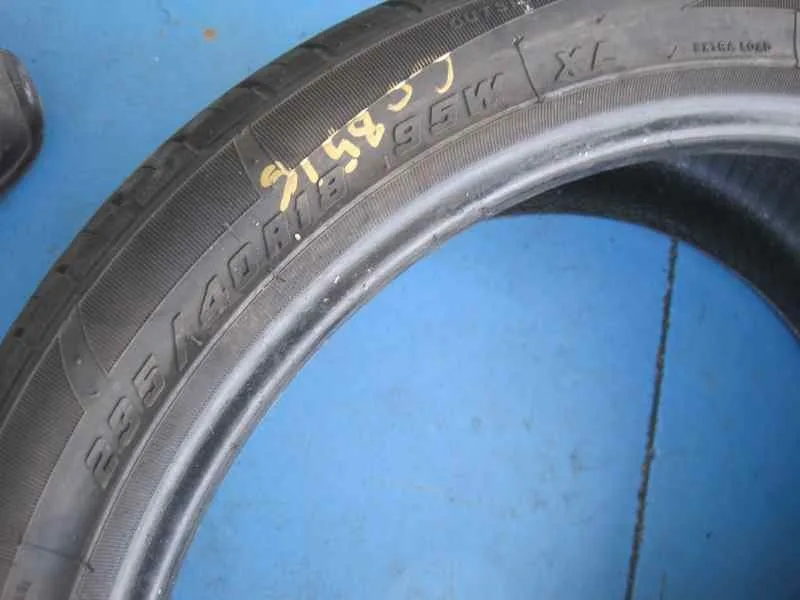 Neumatico para Audi A4 Berlina (8E)