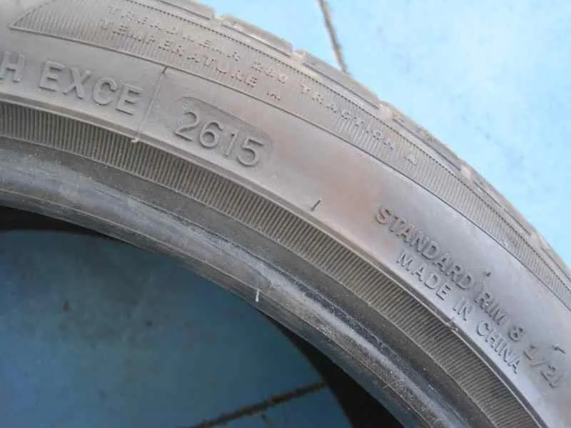 Neumatico para Audi A4 Berlina (8E)