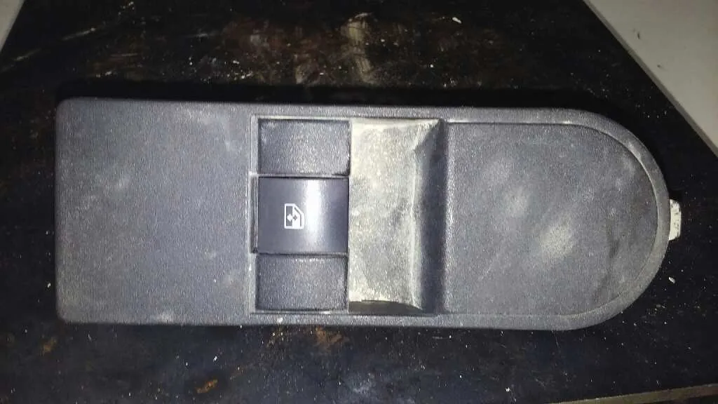 Mando Elevalunas Delantero Derecho para Opel Zafira B