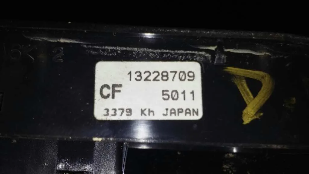 Mando Elevalunas Delantero Derecho para Opel Zafira B