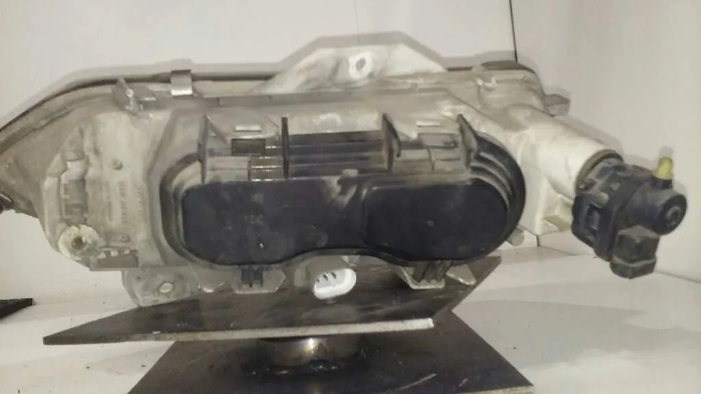 Faro Derecho para Renault Laguna Grandtour (K56)