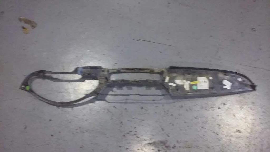Consola Central para Mercedes-Benz Clase Cls (W219)