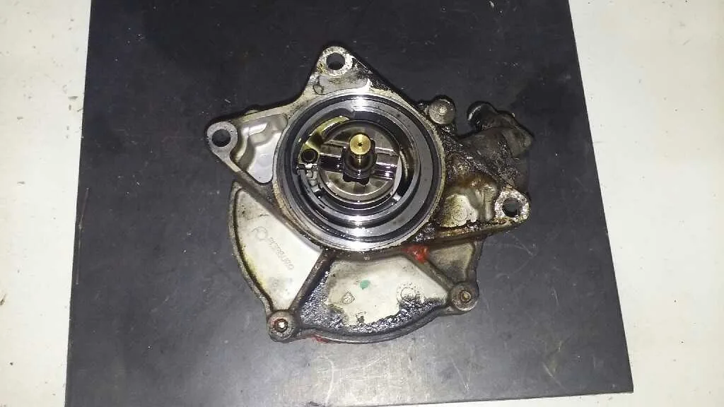 Depresor Freno / Bomba Vacio para Audi A6 Berlina (4B2)