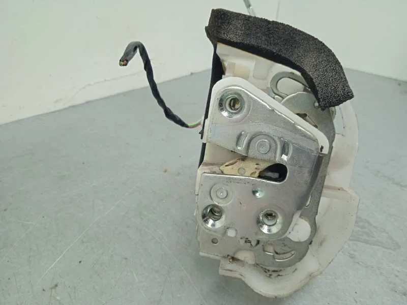 Cerradura Puerta Delantera Derecha para Subaru Legacy Lim. B14