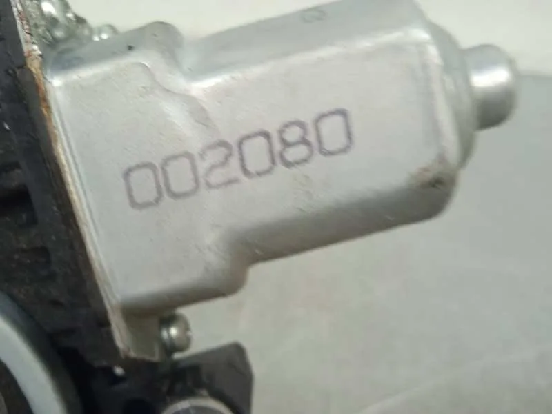 Elevalunas Delantero Derecho para Subaru Legacy Lim. B14