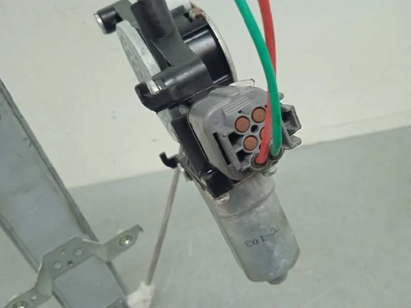 Elevalunas Trasero Derecho para Subaru Legacy Lim. B14