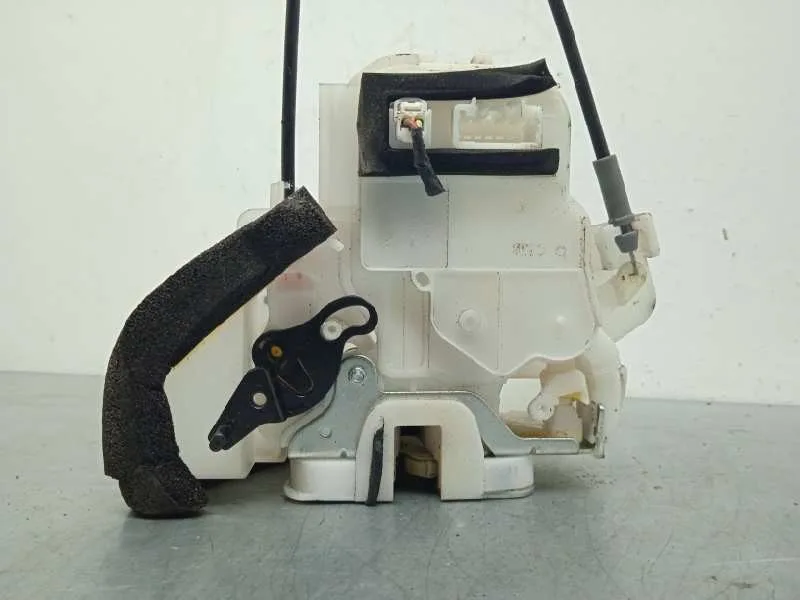 Cerradura Puerta Trasera Izquierda para Subaru Legacy Lim. B14