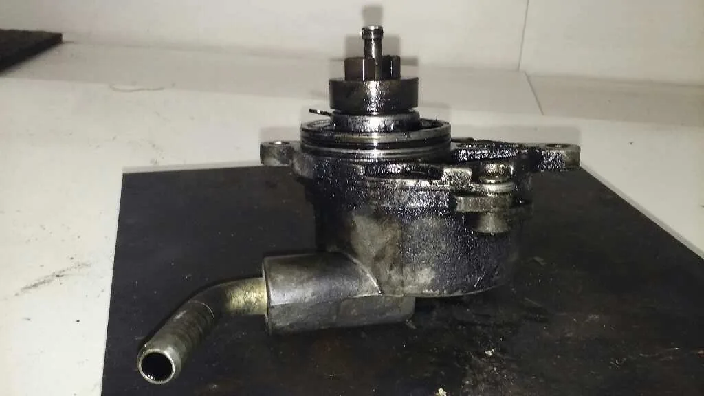 Depresor Freno / Bomba Vacio para Mercedes-Benz Clase C (W203) Berlina