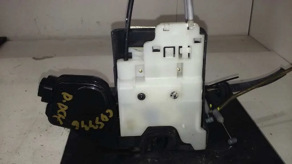 Cerradura Puerta Delantera Derecha para Kia Sportage