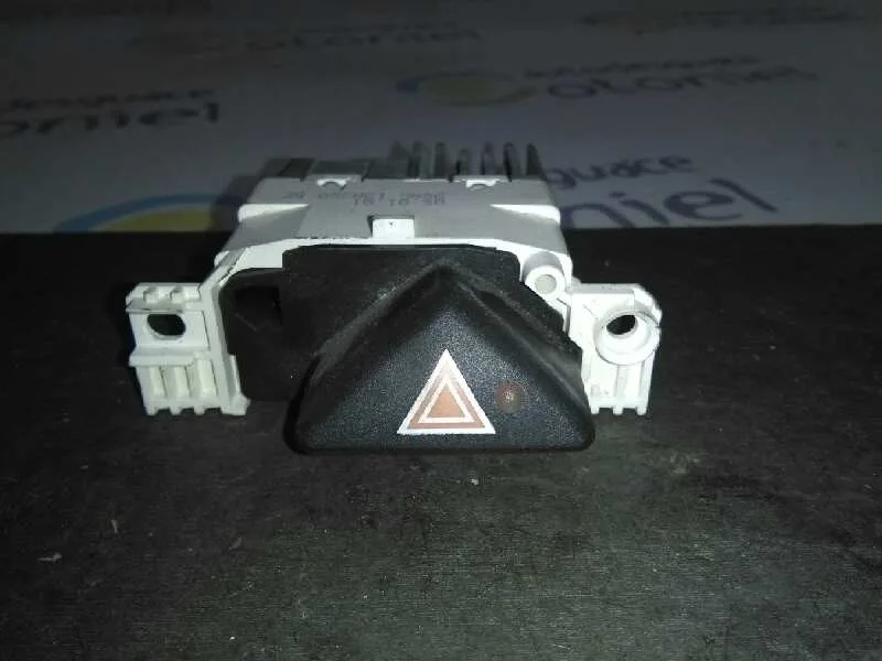 Warning para Ford Focus Turnier (Cak)