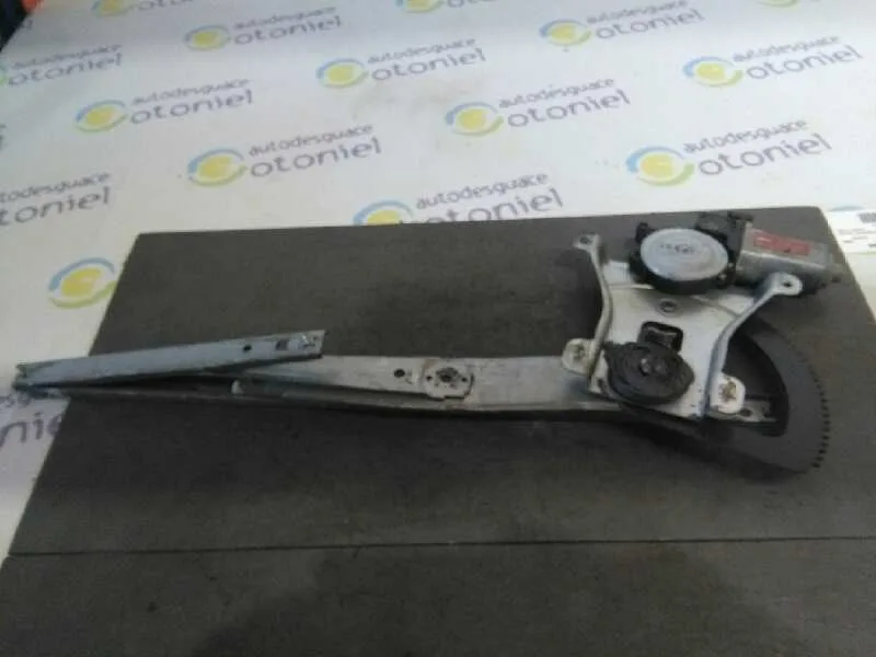 Elevalunas Delantero Derecho para Daewoo Kalos