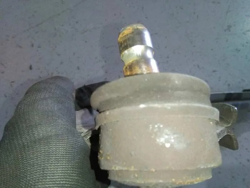 Brazo Suspension Inferior Delantero Izquierdo para Chevrolet Tacuma
