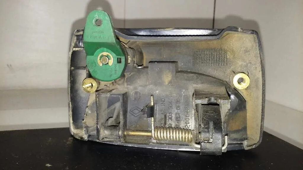 Maneta Exterior Lateral Derecha para Renault Kangoo (F/Kc0)