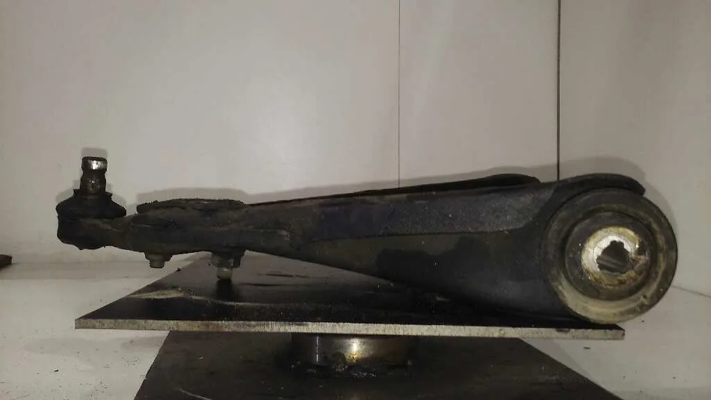 Brazo Suspension Inferior Delantero Izquierdo para Renault Kangoo (F/Kc0)