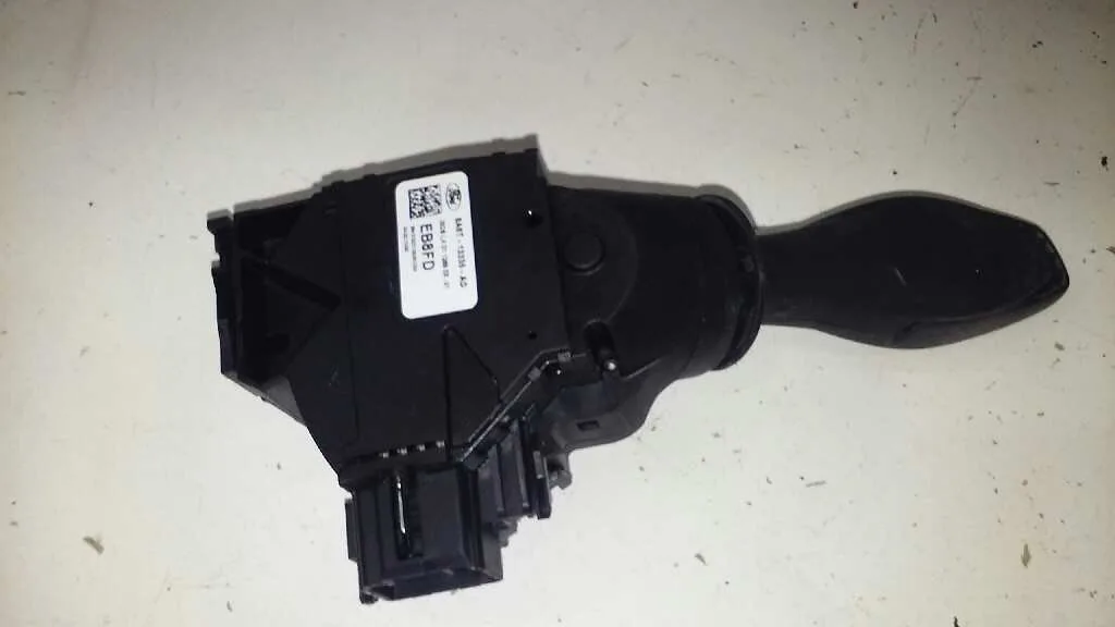 Mando Luces para Ford Fiesta (Ccn)