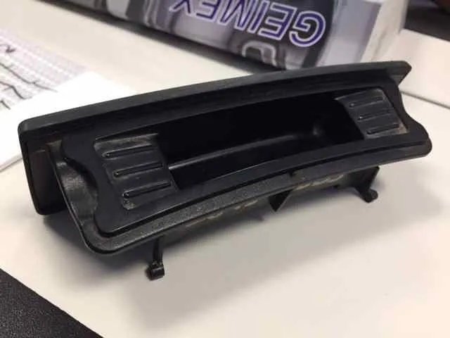 Cenicero para Bmw Serie 3 Berlina (E90)