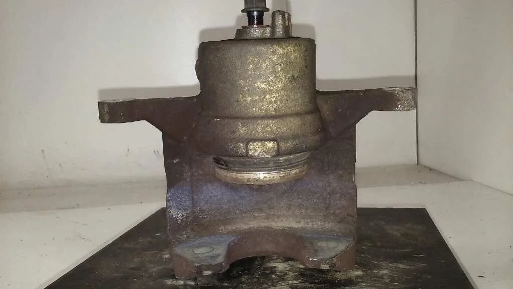 Pinza Freno Delantera Izquierda para Hyundai I30 (Gd)