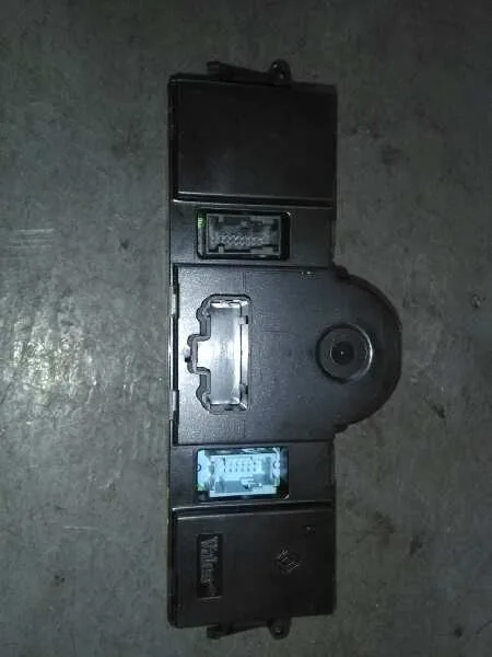 Mando Climatizador para Renault Megane Ii Berlina 5P