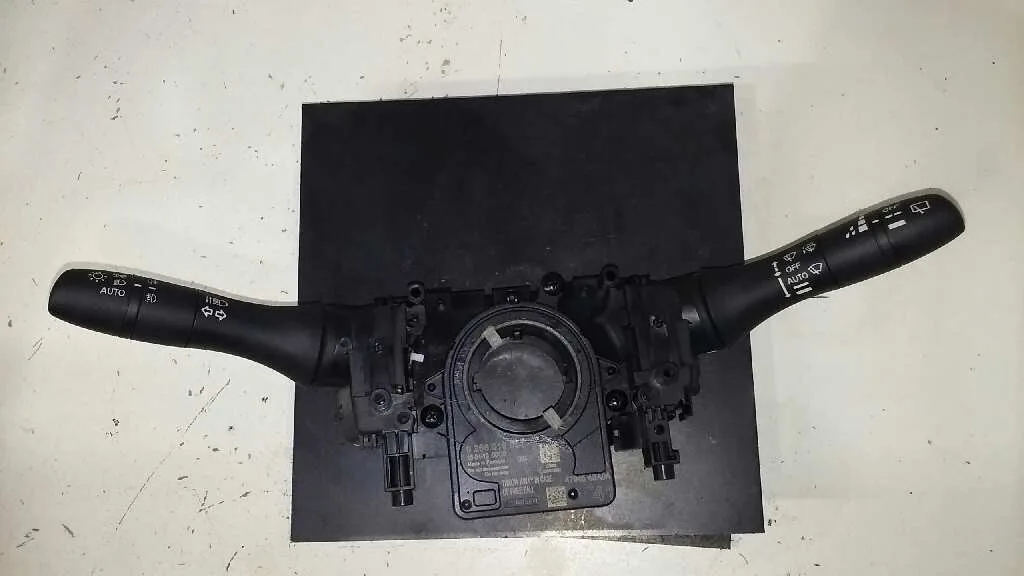 Mando Multifuncion para Nissan Qashqai (J11)
