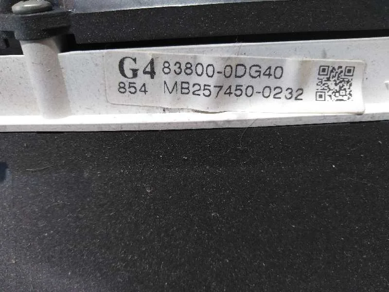 Cuadro Instrumentos para Toyota Yaris