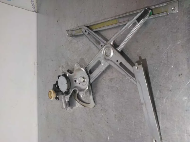Elevalunas Delantero Izquierdo para Toyota Yaris