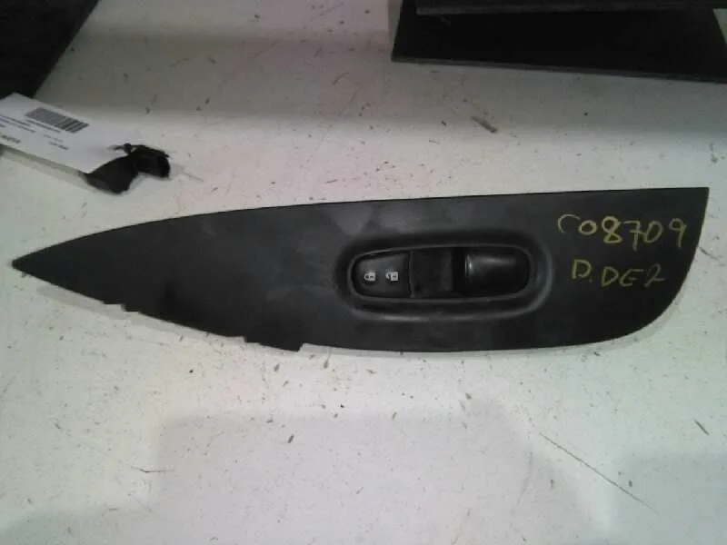 Mando Elevalunas Delantero Derecho para Nissan Qashqai (J11)