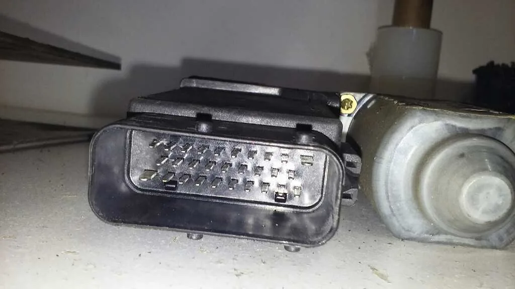Motor Elevalunas Delantero Derecho para Seat Leon (1M1)