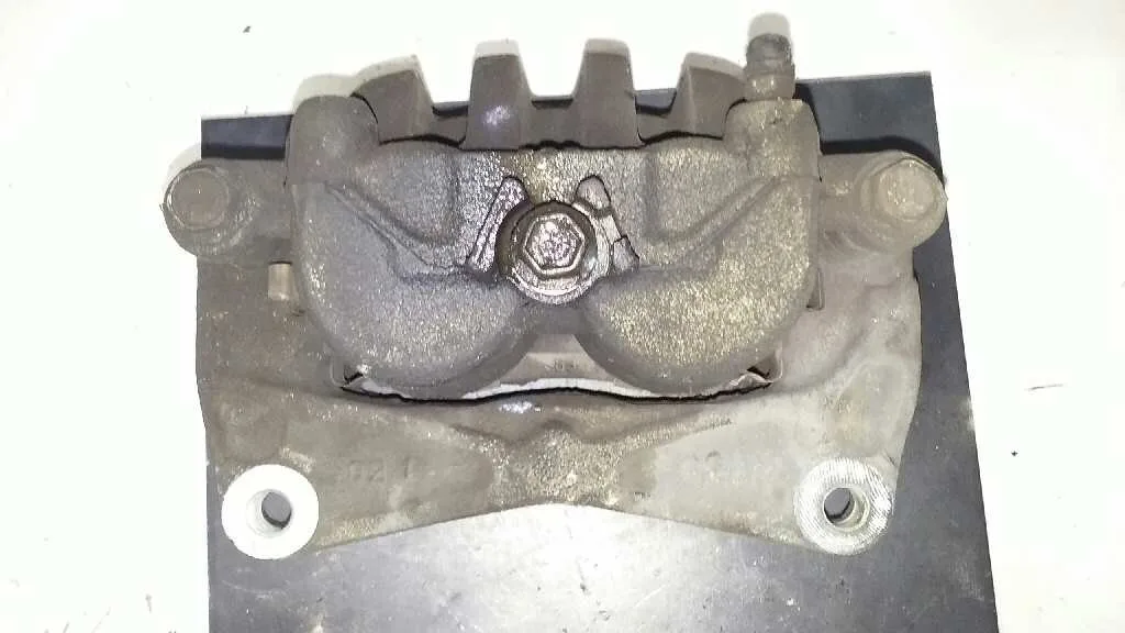 Pinza Freno Delantera Izquierda para Subaru Legacy Lim. B14