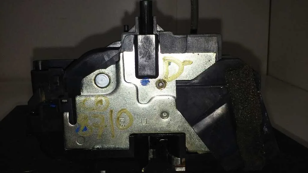 Cerradura Puerta Delantera Derecha para Nissan Juke (F15)