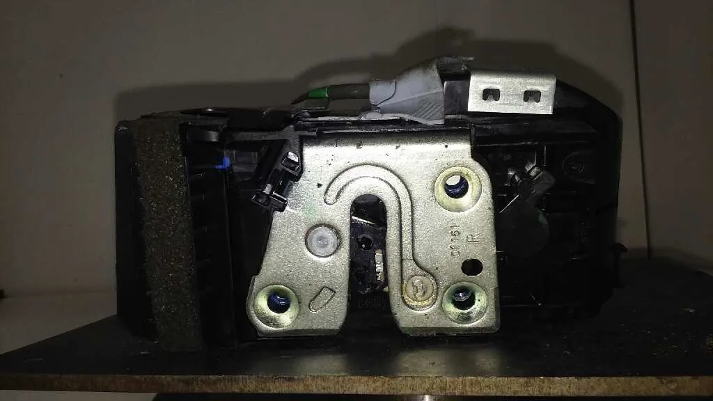 Cerradura Puerta Delantera Derecha para Nissan Juke (F15)