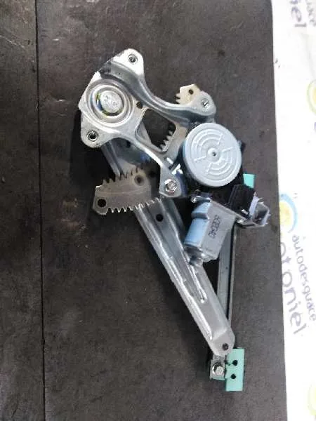 Elevalunas Trasero Izquierdo para Nissan Juke (F15)