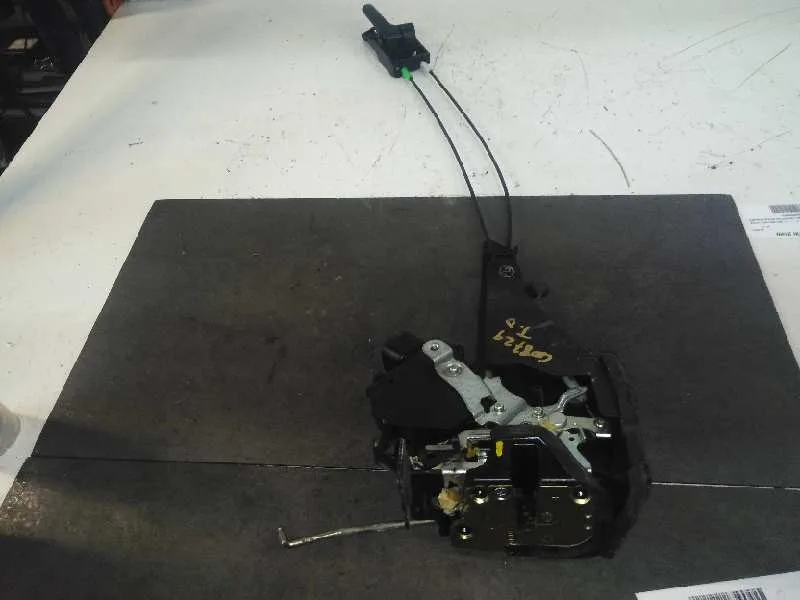 Cerradura Puerta Trasera Derecha para Toyota Rav 4 (A2)
