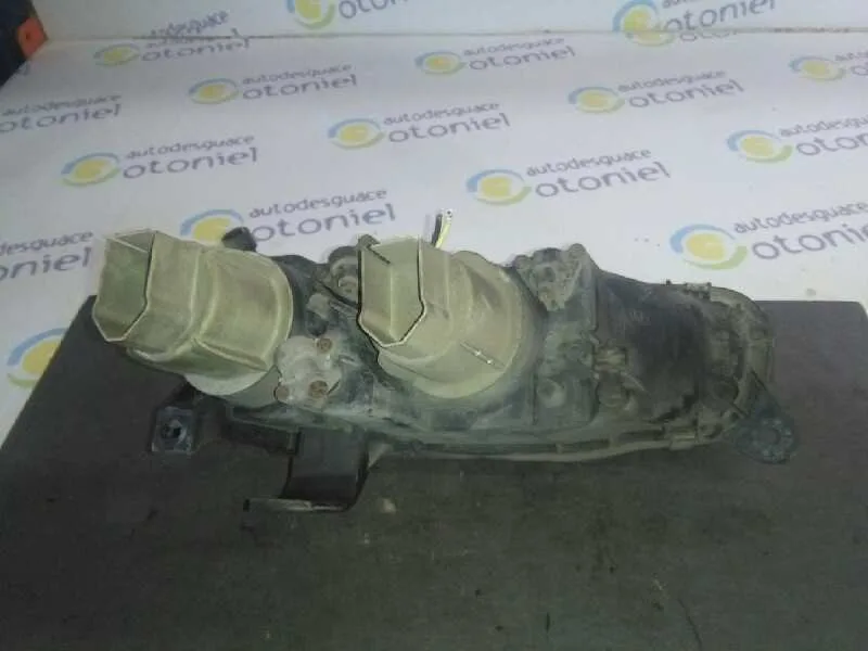 Faro Derecho para Mazda 323 Berlina C/F/S (Ba)