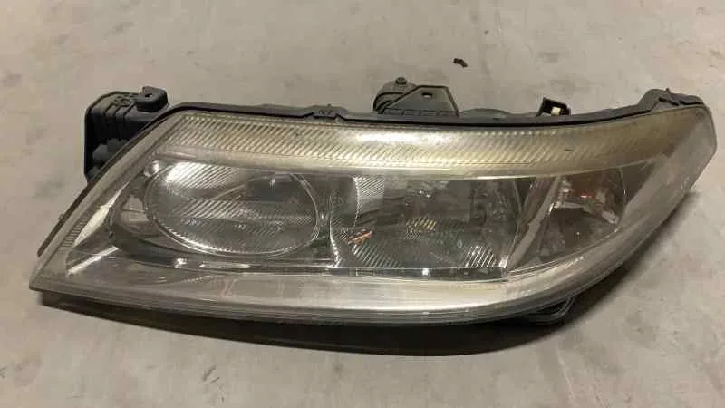 Faro Izquierdo para Renault Laguna Ii (Bg0)