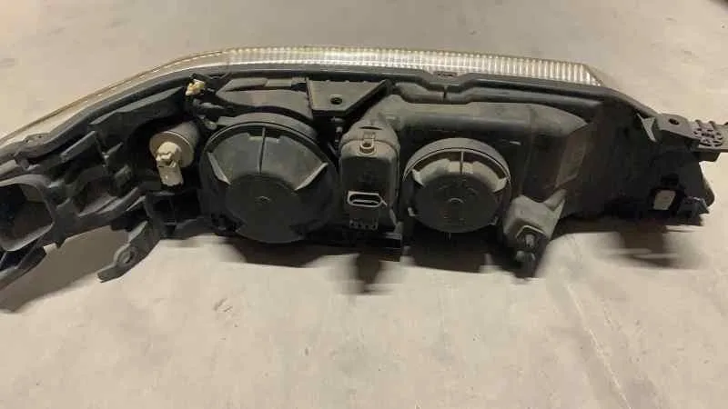 Faro Izquierdo para Renault Laguna Ii (Bg0)