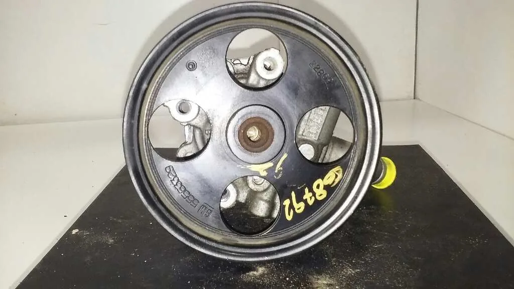 Bomba Direccion para Opel Insignia Berlina